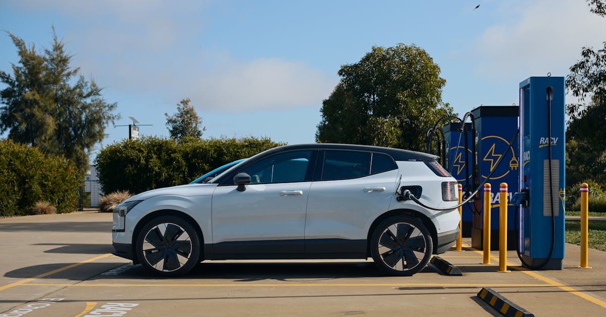 découvrez tout ce qu'il faut savoir sur l'empreinte carbone : définition, méthodes de calcul, enjeux environnementaux et conseils pratiques pour réduire votre impact sur la planète.