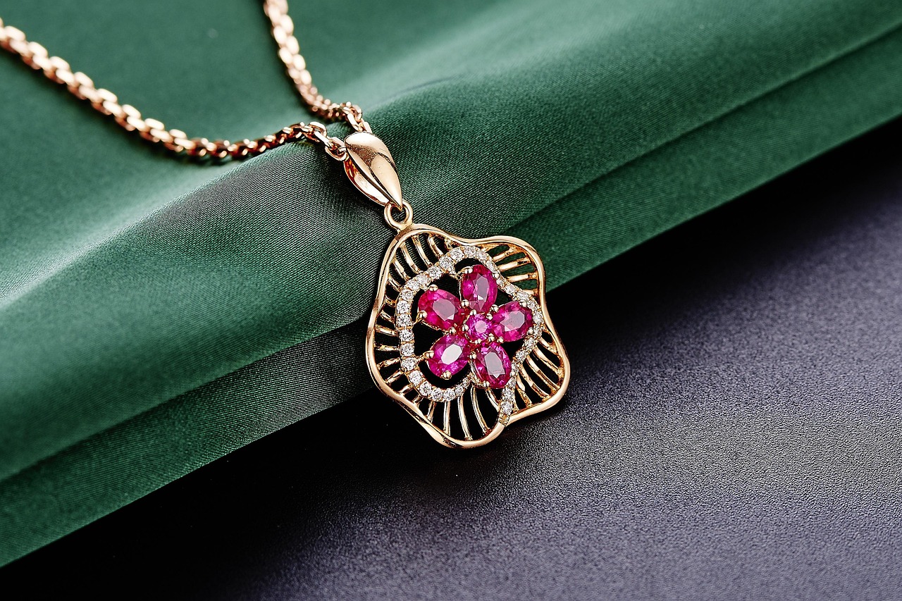 découvrez ruby, un langage de programmation dynamique et convivial, idéal pour le développement web, l'automatisation et bien plus encore.